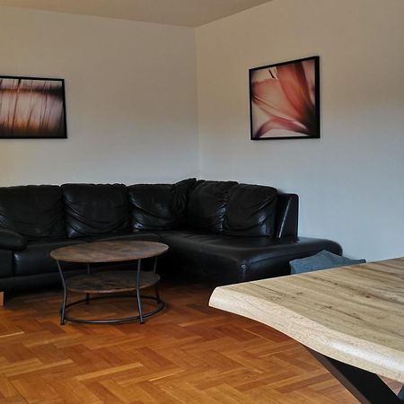 Niederwald Apartment อิฟเฟซไฮม์ ภายนอก รูปภาพ